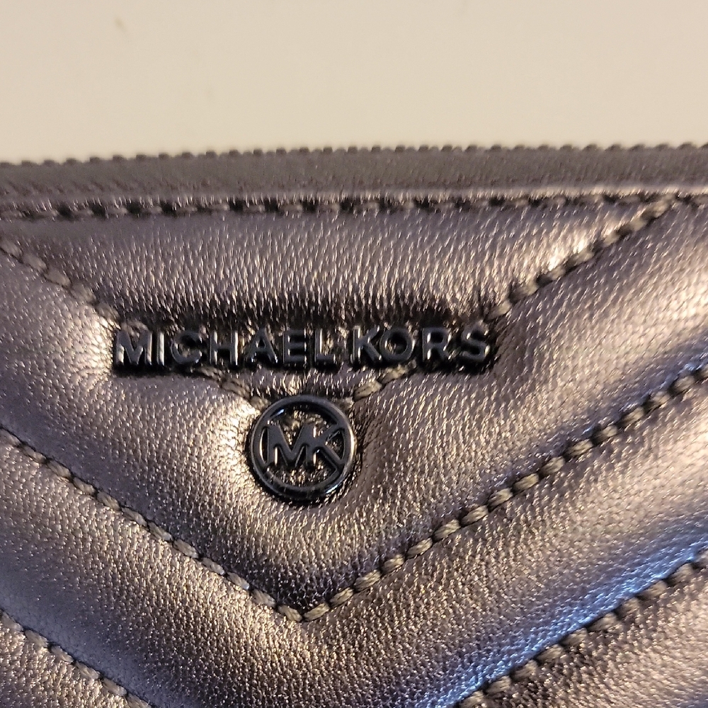 Michael Kors Quilted Chevron Leather Wallet in Black